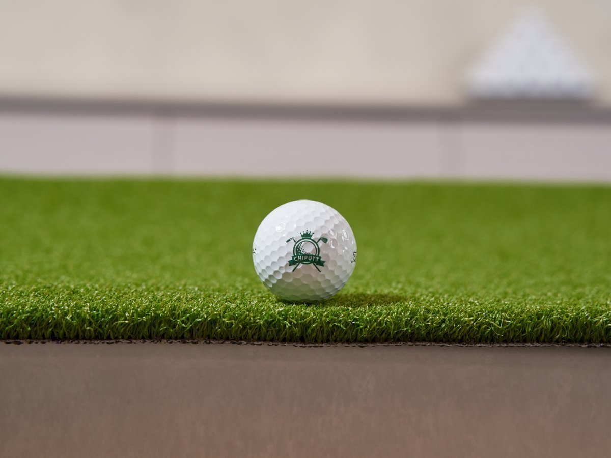 Putting Mat Thickness: Why Tour-Level Practice Requires Premium Turf - Chiputt