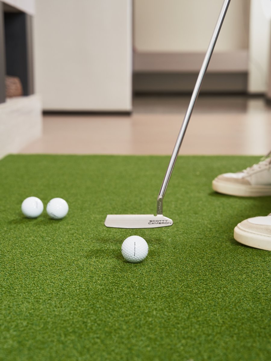 Putting Mat vs Putting Green: Complete Comparison Guide 2025 - Chiputt