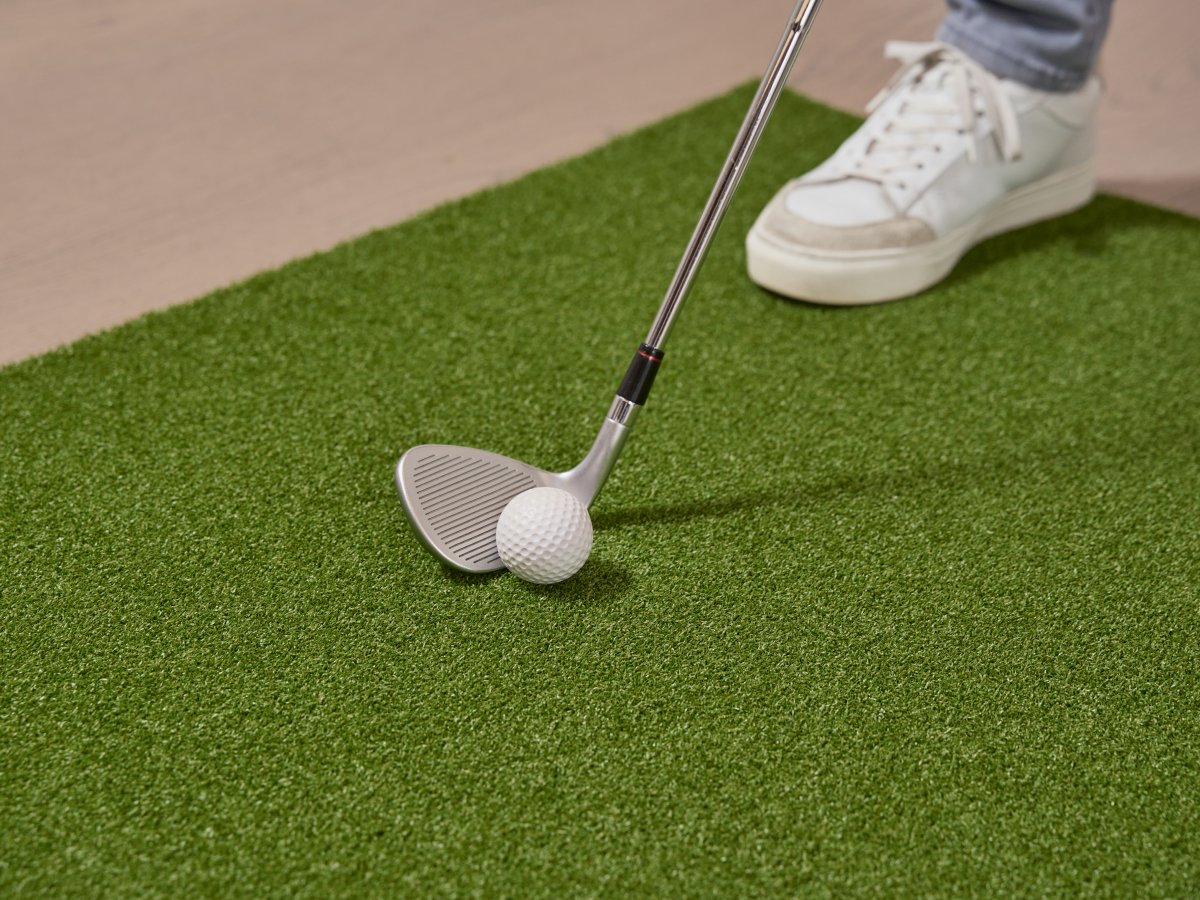 The Chiputt Tour‑Grade Premium Putting Mat Extender - Chiputt
